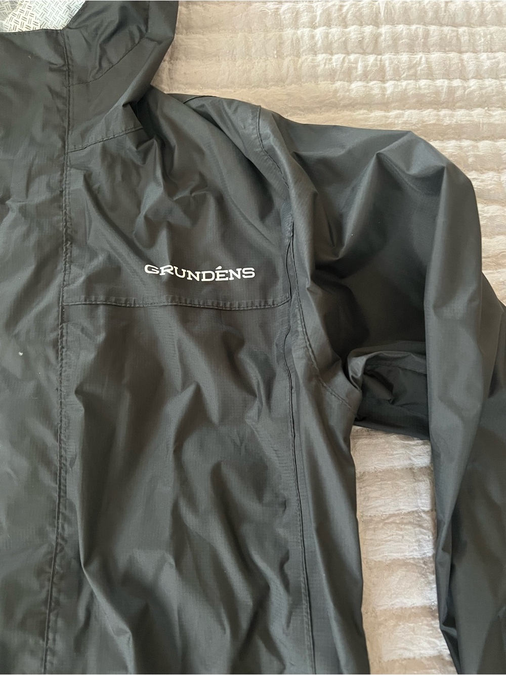 Grundens Womens Black weather watch Hooded Rain Jacket - Picture 2 of 6